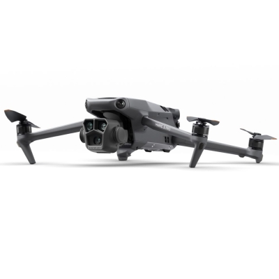 Квадрокоптер DJI Mavic 3 Pro Fly More Combo (DJI RC) (Квадрокоптер DJI Mavic 3 Pro Fly More Combo (DJI RC))