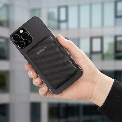 Внешний аккумулятор Deppa NRG 5000 mAh (с функцией MagSafe) (Внешний аккумулятор Deppa Черный)