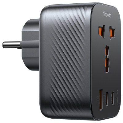 Универсальный Travel-адаптер Mcdodo CP-075, 20 ватт, 3 выхода: USB-A, USB-C (2шт), Евро вилка (ЗУ Универсальный Черный)