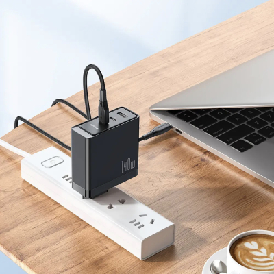 Сетевое ЗУ Mcdodo CH-291, 140 ватт, 3 выхода: USB-A, USB-C (2шт) + Кабель USB-C → USB-C, длина 2 м (Сетевое ЗУ + кабель Mcdodo Черный)